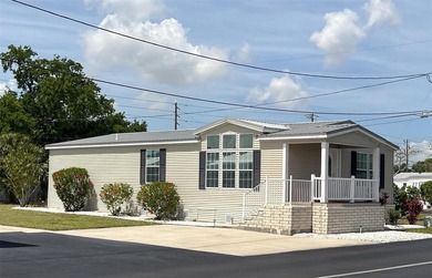 Beautiful 2011 Palm Harbor Manufactured Home, 1,404 SqFt 2 on Mangrove Bay Golf Course in Florida - for sale on GolfHomes.com, golf home, golf lot