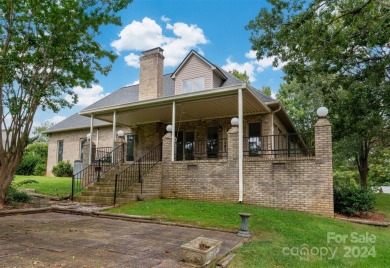 Beautiful all brick home on a spacious .56-acre lot, overlooking on Corbin Hills Golf Club in North Carolina - for sale on GolfHomes.com, golf home, golf lot