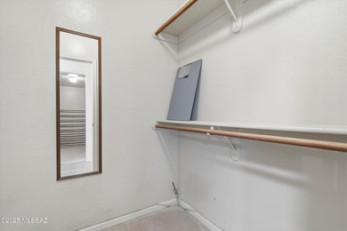 MOVE-IN READY ORO VALLEY GEM IN DESIRABLE VILLAGES OF LA CANADA! on El Conquistador Country Club - Canada in Arizona - for sale on GolfHomes.com, golf home, golf lot