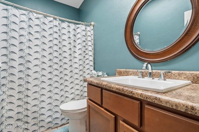 MOVE-IN READY ORO VALLEY GEM IN DESIRABLE VILLAGES OF LA CANADA! on El Conquistador Country Club - Canada in Arizona - for sale on GolfHomes.com, golf home, golf lot