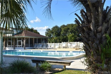 TURN-KEY *** GREAT OPPORTUNITY: PRICE IMPROVEMENT! MOVE-IN-READY on Point O Woods Golf Club in Florida - for sale on GolfHomes.com, golf home, golf lot