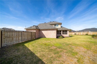 Lovely home in beautiful Northshore subdivision just minutes to on Northshore Country Club in Texas - for sale on GolfHomes.com, golf home, golf lot