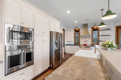 Located in the heart of The Cliffs at Keowee Springs, this on The Cliffs At Keowee Springs in South Carolina - for sale on GolfHomes.com, golf home, golf lot