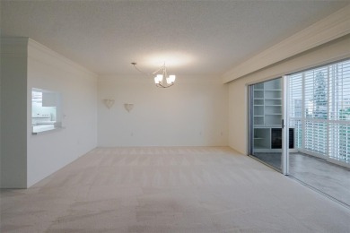 One or more photo(s) has been virtually staged. Enjoy on Pinebrook/Ironwood Golf Course in Florida - for sale on GolfHomes.com, golf home, golf lot
