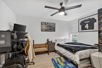 Spacious almost 2200 sq ft 3 bedroom 2.5 bath lakefront town on Jacaranda Golf Club in Florida - for sale on GolfHomes.com, golf home, golf lot