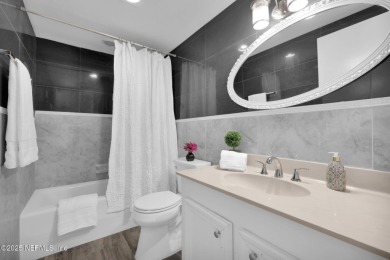 Updated End-Unit Condo in Deerwood Country Club Villas! Move-in on The Deerwood Country Club in Florida - for sale on GolfHomes.com, golf home, golf lot