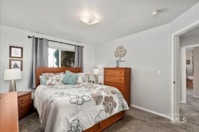 Beautifully updated and impeccably maintained single-level home on Lakeview Golf Club in Idaho - for sale on GolfHomes.com, golf home, golf lot