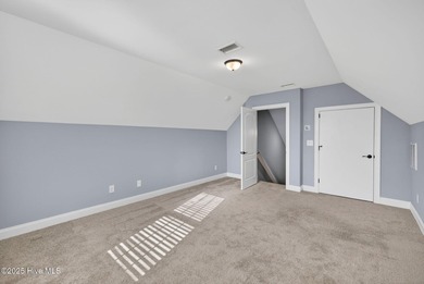 This beautifully maintained residence is set within the popular on Magnolia Greens Golf Plantation in North Carolina - for sale on GolfHomes.com, golf home, golf lot