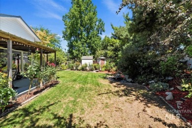 Beautifully updated and impeccably maintained single-level home on Lakeview Golf Club in Idaho - for sale on GolfHomes.com, golf home, golf lot