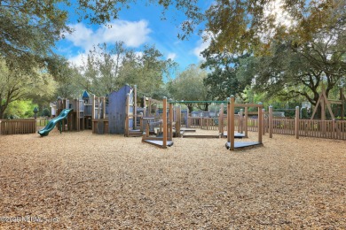 Updated End-Unit Condo in Deerwood Country Club Villas! Move-in on The Deerwood Country Club in Florida - for sale on GolfHomes.com, golf home, golf lot