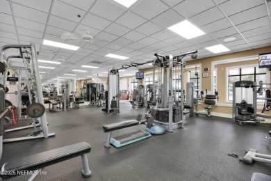 Updated End-Unit Condo in Deerwood Country Club Villas! Move-in on The Deerwood Country Club in Florida - for sale on GolfHomes.com, golf home, golf lot