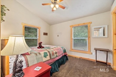 Peaceful Mountain Home. Wooded and well maintained with Vaulted on Terrace Lakes Golf Resort in Idaho - for sale on GolfHomes.com, golf home, golf lot