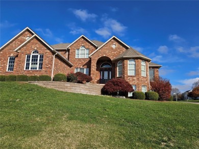 Custom built, predominantly brick 3 levels w/ almost 5k finished on Stonewolf Golf Club in Illinois - for sale on GolfHomes.com, golf home, golf lot