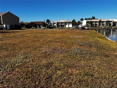 Exceptional Punta Gorda Isles Waterfront Development on Saint Andrews South Golf Club in Florida - for sale on GolfHomes.com, golf home, golf lot