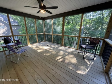 Like New Jones Bros Construction home in Fairfield Glade. (Owner on Stonehenge Golf Course in Tennessee - for sale on GolfHomes.com, golf home, golf lot