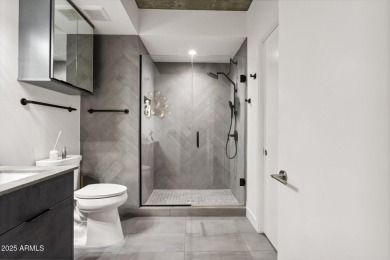 LOCATION + LUXURY LIVING + DESIGN PERFECTION...pletely remodeled on Kierland Golf Club in Arizona - for sale on GolfHomes.com, golf home, golf lot