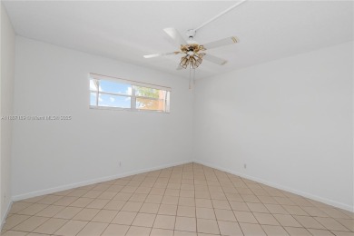 LUXURIOUS ISLAND STYLE 2BR/2BA with 17th hole PGA course green & on Hollybrook Golf and Tennis Club  in Florida - for sale on GolfHomes.com, golf home, golf lot