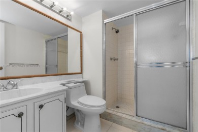 LUXURIOUS ISLAND STYLE 2BR/2BA with 17th hole PGA course green & on Hollybrook Golf and Tennis Club  in Florida - for sale on GolfHomes.com, golf home, golf lot