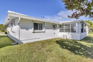 Pompano Beach 2BR 2BA in immaculate condition. Ha s1 Car Garage on Leisureville Community Association in Florida - for sale on GolfHomes.com, golf home, golf lot