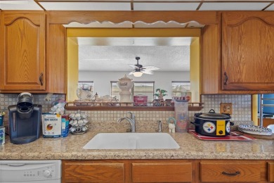 PRICE DROP! TWO BED and TWO BATHROOM in 55 plus Golf Course on Mainlands Golf Club in Florida - for sale on GolfHomes.com, golf home, golf lot