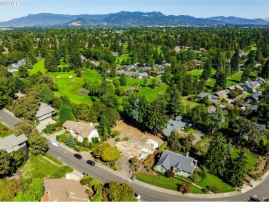 A rare opportunity to own a stunning view lot overlooking the on Oakway Golf Course in Oregon - for sale on GolfHomes.com, golf home, golf lot
