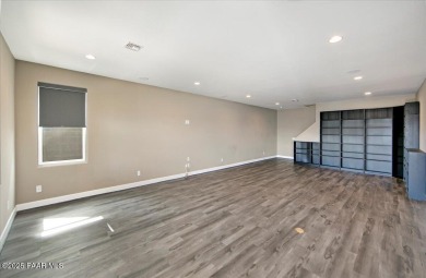 Spacious Prescott Lakes home (over 3000 sq. ft): 4-bed+1 (office on Prescott Lakes Golf and Country Club in Arizona - for sale on GolfHomes.com, golf home, golf lot