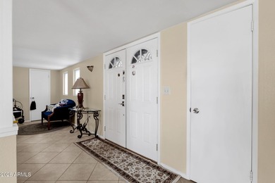 High-End Upgrades Meets Energy Efficiency in Sun City. Welcome on Sun City Lakes West and East in Arizona - for sale on GolfHomes.com, golf home, golf lot