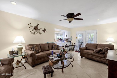 High-End Upgrades Meets Energy Efficiency in Sun City. Welcome on Sun City Lakes West and East in Arizona - for sale on GolfHomes.com, golf home, golf lot