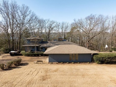 Eden Isle - Frank McGary Design!  This lovely, architectural on Red Apple Inn and Country Club in Arkansas - for sale on GolfHomes.com, golf home, golf lot