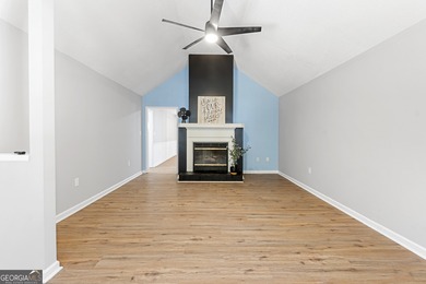 Don't miss your chance to own this beautifully updated 3BR/2BA on Golf Club of Macon in Georgia - for sale on GolfHomes.com, golf home, golf lot