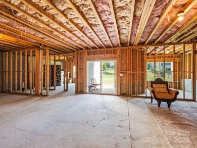 MOVE IN READY-Beautiful Basement Home in Private Highcliff on The Palisades Country Club in North Carolina - for sale on GolfHomes.com, golf home, golf lot