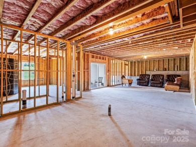 MOVE IN READY-Beautiful Basement Home in Private Highcliff on The Palisades Country Club in North Carolina - for sale on GolfHomes.com, golf home, golf lot