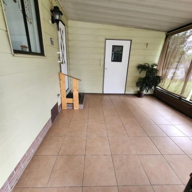 Come take a look at this home located in the GATED neighborhood on Silver Lake Executive Golf Course in Florida - for sale on GolfHomes.com, golf home, golf lot