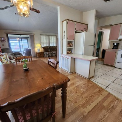 Come take a look at this home located in the GATED neighborhood on Silver Lake Executive Golf Course in Florida - for sale on GolfHomes.com, golf home, golf lot
