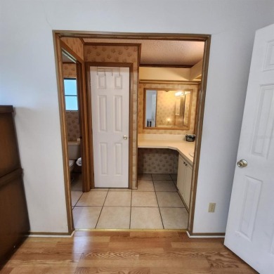Come take a look at this home located in the GATED neighborhood on Silver Lake Executive Golf Course in Florida - for sale on GolfHomes.com, golf home, golf lot