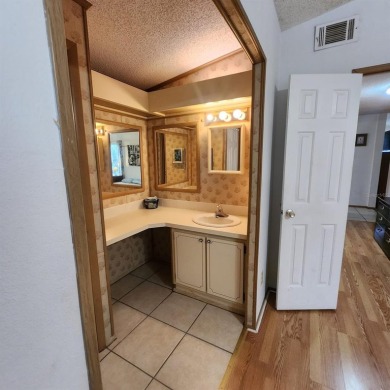 Come take a look at this home located in the GATED neighborhood on Silver Lake Executive Golf Course in Florida - for sale on GolfHomes.com, golf home, golf lot