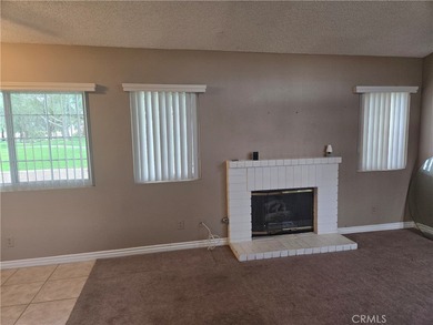 Condo on the golf course in the Lakeside Community located in on Sun Lakes Country Club in California - for sale on GolfHomes.com, golf home, golf lot