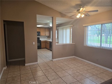 Condo on the golf course in the Lakeside Community located in on Sun Lakes Country Club in California - for sale on GolfHomes.com, golf home, golf lot