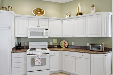 Under contract-accepting backup offers. GOLF COURSE & POND VIEWS on Glenview Championship Golf and Country Club in Florida - for sale on GolfHomes.com, golf home, golf lot