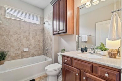WELCOME HOME TO THIS WELL MAINTAINED CAMBRIDGE FLOORPLAN!  THIS on Frisco Lakes Golf Course in Texas - for sale on GolfHomes.com, golf home, golf lot