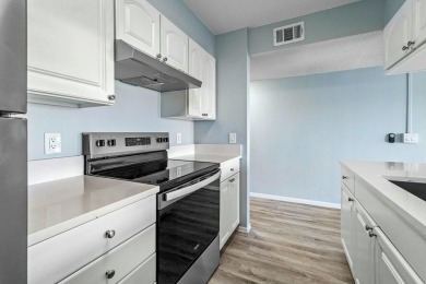 Enjoy breathtaking panoramic lake views from this charming on PGA National Golf Club in Florida - for sale on GolfHomes.com, golf home, golf lot