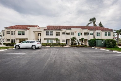 Vista Verde East ground floor unit in excellent condition on Isla Del Sol Yacht and Country Club in Florida - for sale on GolfHomes.com, golf home, golf lot