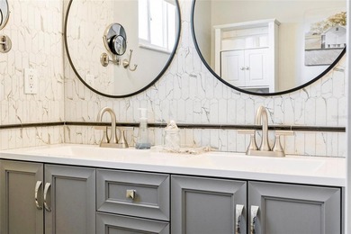 Under contract-accepting backup offers. NEW PRICE | FULLY on The Links of Spruce Creek in Florida - for sale on GolfHomes.com, golf home, golf lot