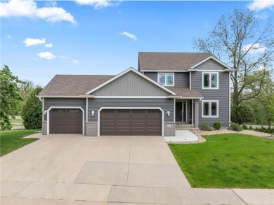 Beautifully Updated 5 Bed, 4 Bath Home in Prime SW Location! on Willow Creek Golf Course  in Minnesota - for sale on GolfHomes.com, golf home, golf lot