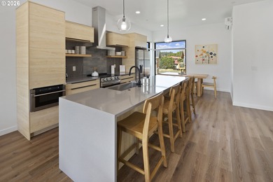 Rare opportunity to own a turn key Short Term Rental. Sale comes on  in Oregon - for sale on GolfHomes.com, golf home, golf lot