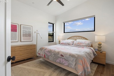 Rare opportunity to own a turn key Short Term Rental. Sale comes on  in Oregon - for sale on GolfHomes.com, golf home, golf lot