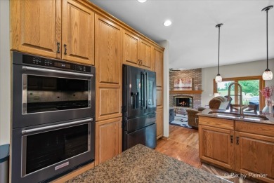 Gorgeous golf course location. The first floor has 9' ceilings! on Klein Creek Golf Club in Illinois - for sale on GolfHomes.com, golf home, golf lot