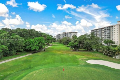 OPEN SAT Spectacular GOLF COURSE APARTMENT at PALM-AIRE, a on Palm-Aire Country Club and Resort - The Oaks in Florida - for sale on GolfHomes.com, golf home, golf lot
