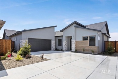 The Alder by Tresidio Homes is located in the breathtaking Valor on Falcon Crest Golf Club in Idaho - for sale on GolfHomes.com, golf home, golf lot