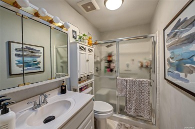 Lovely updated Eton. This unit has an updated kitchen, solar on Leisure Village Golf Course in New York - for sale on GolfHomes.com, golf home, golf lot